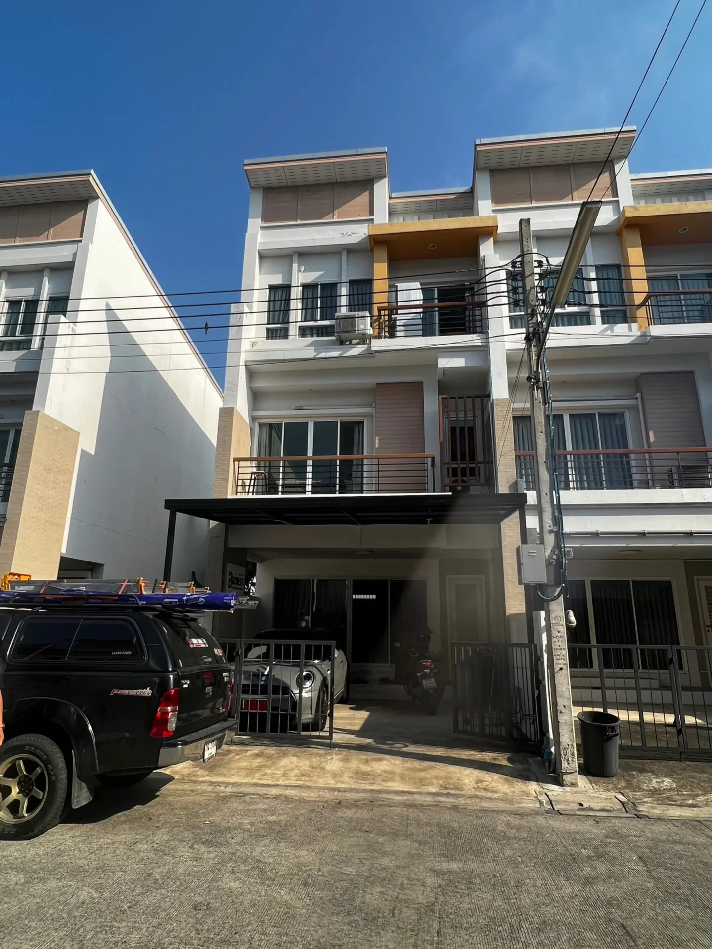 งานติดตั้งกล้องวงจรปิดบ้านหรืออาคารขนาดเล็กโดยทีม Shadjan