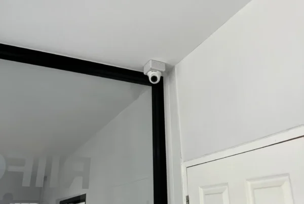 งานติดตั้งกล้องวงจรปิดพื้นที่คลังสินค้าภายในอาคารโดยทีม Shadjan