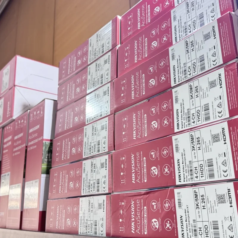 กล่องเครื่องบันทึกและอุปกรณ์ Hikvision AcuSense สำหรับระบบกล้องวงจรปิด