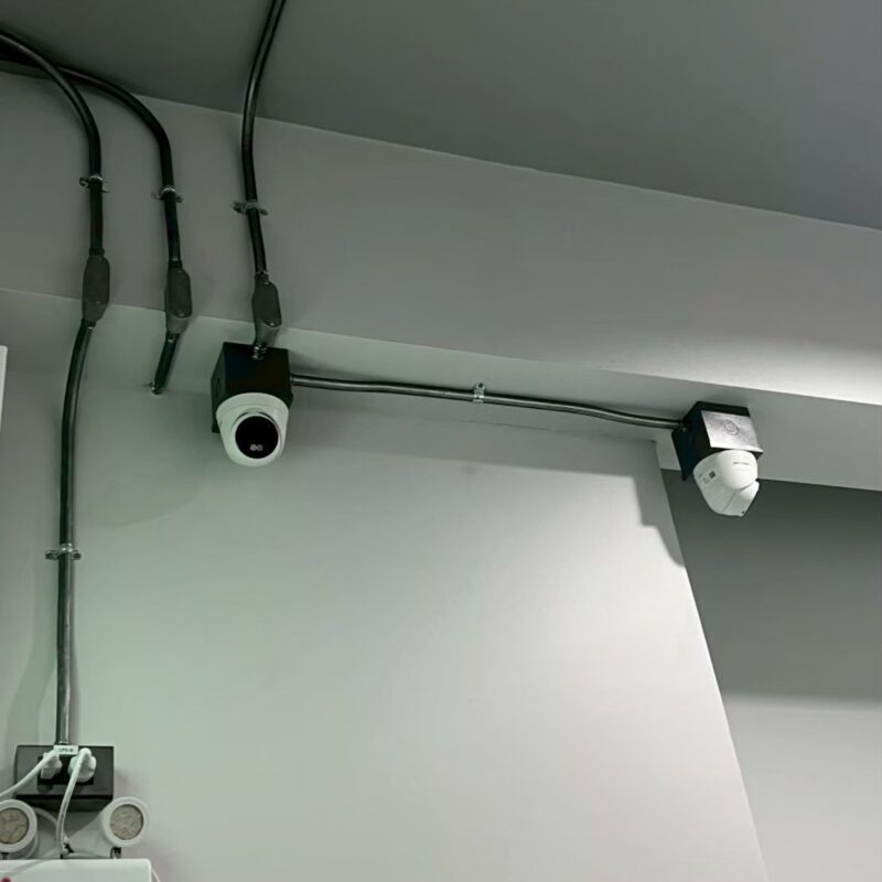 งานเดินท่อ EMT กล้องวงจรปิด