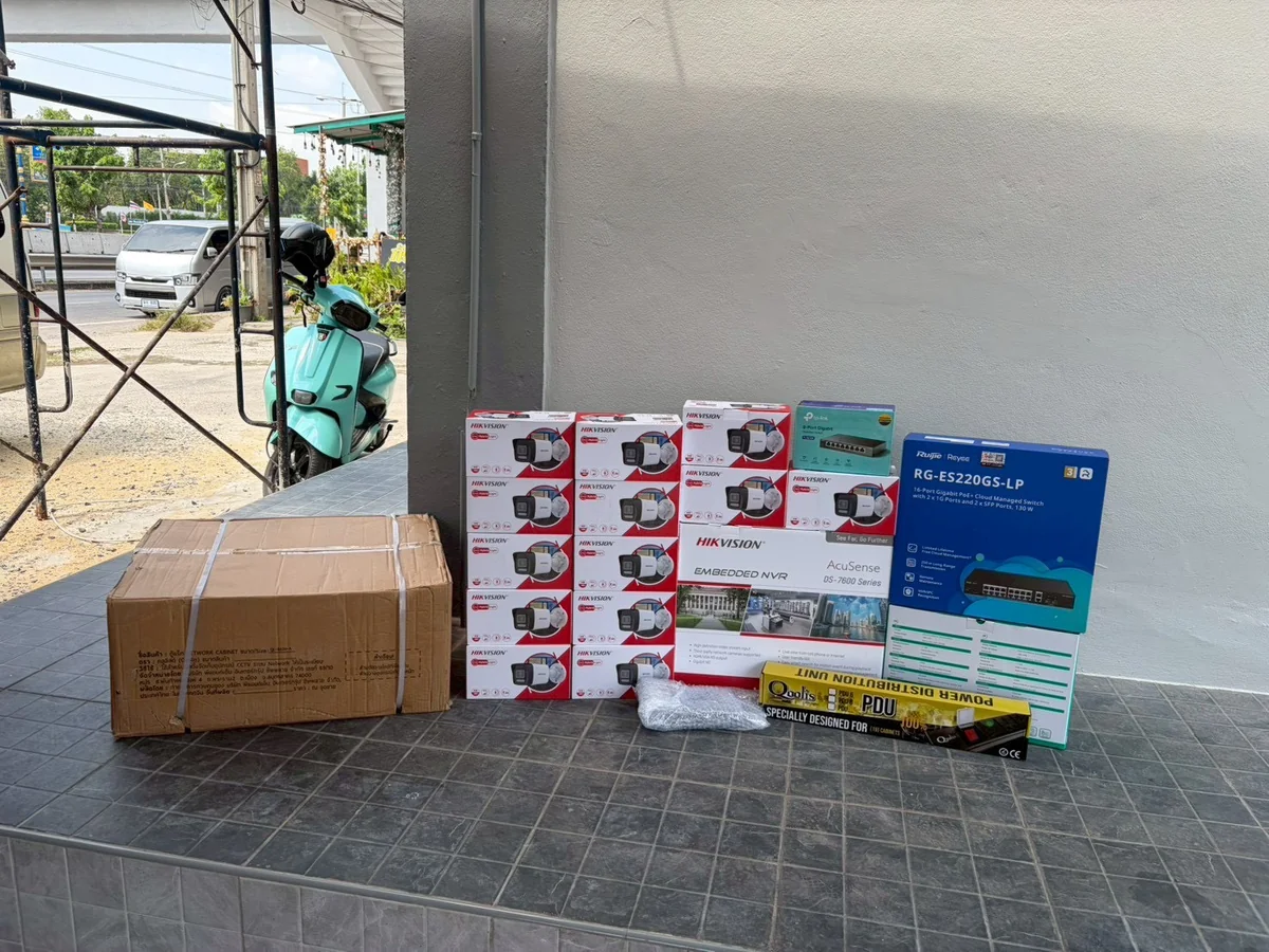 ติดตั้งกล้องวงจรปิด ออฟฟิศ กรุงเทพ IP Camera 13 กล้อง